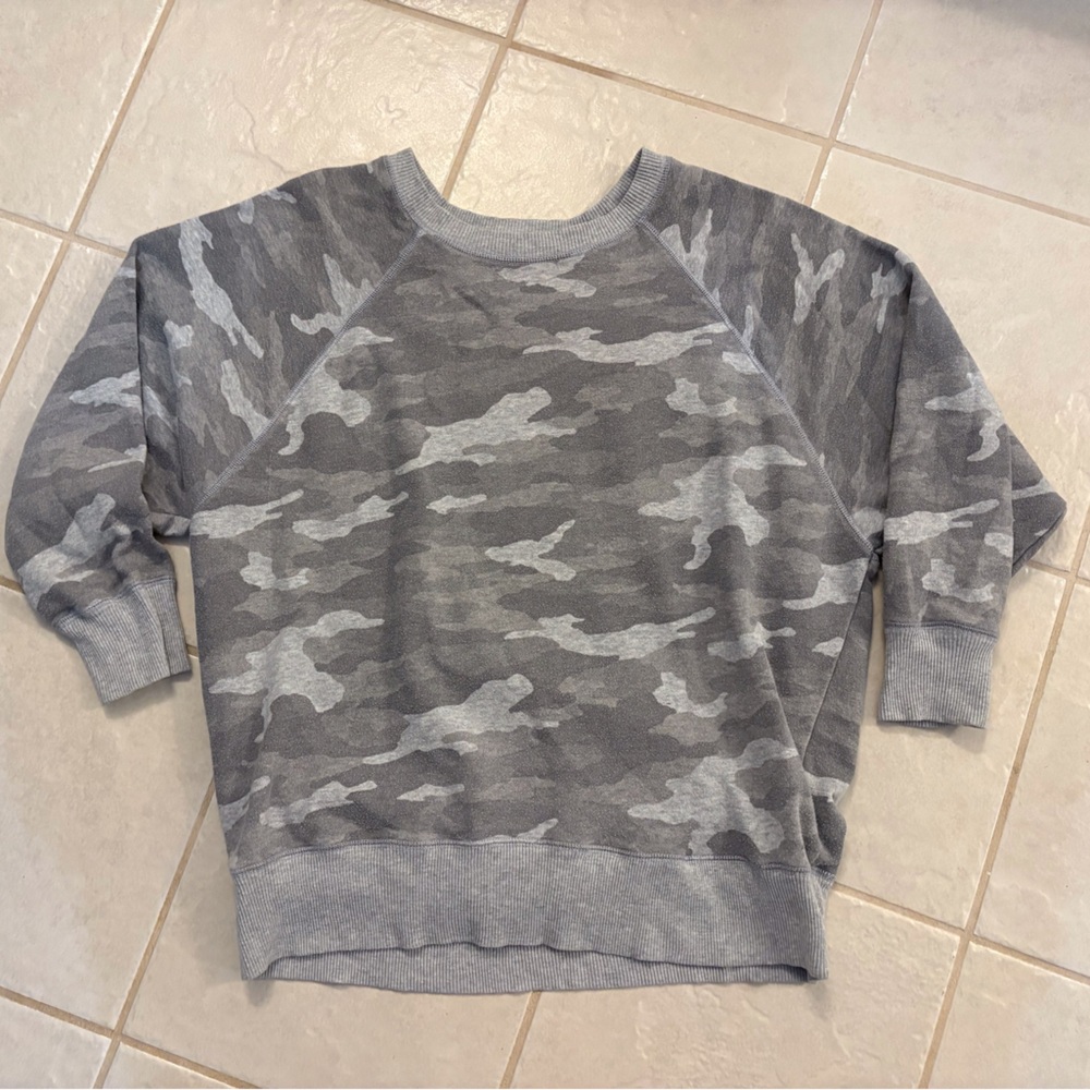 Crewneck